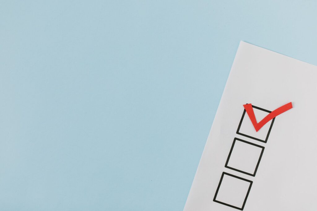An image showing a checklist for comparing car insurance options. — best car insurance Nevada