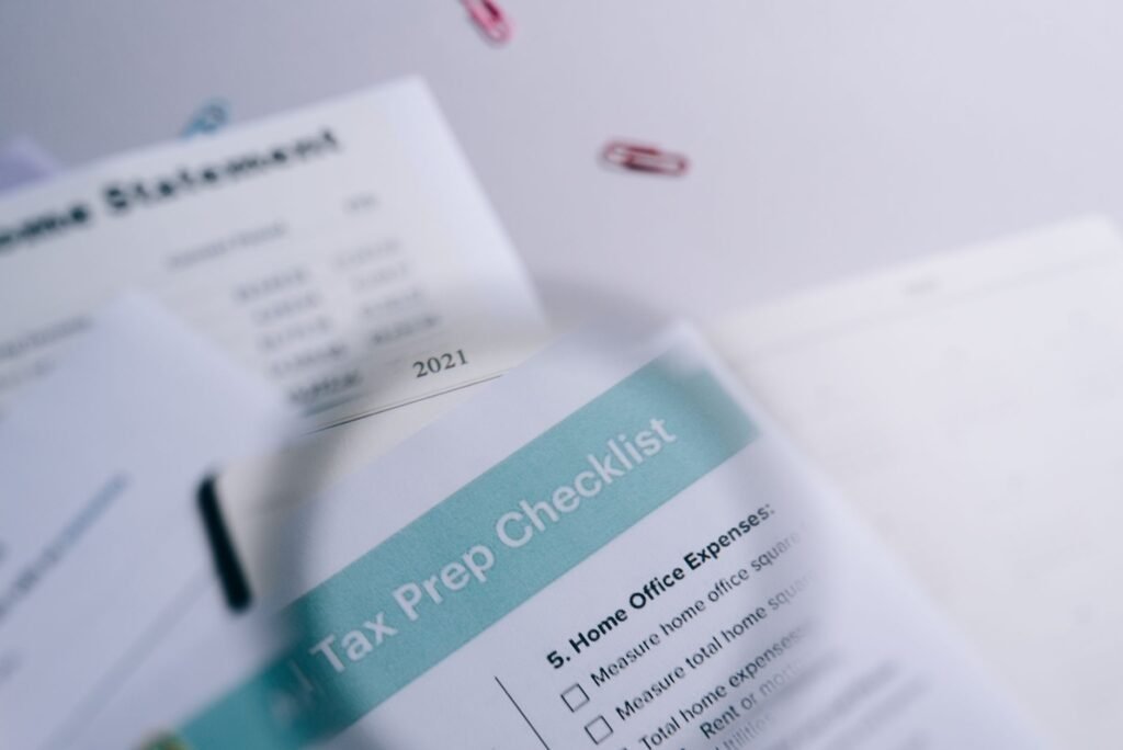 A checklist of information needed for filing claims in Nevada. — Nevada car insurance claims process