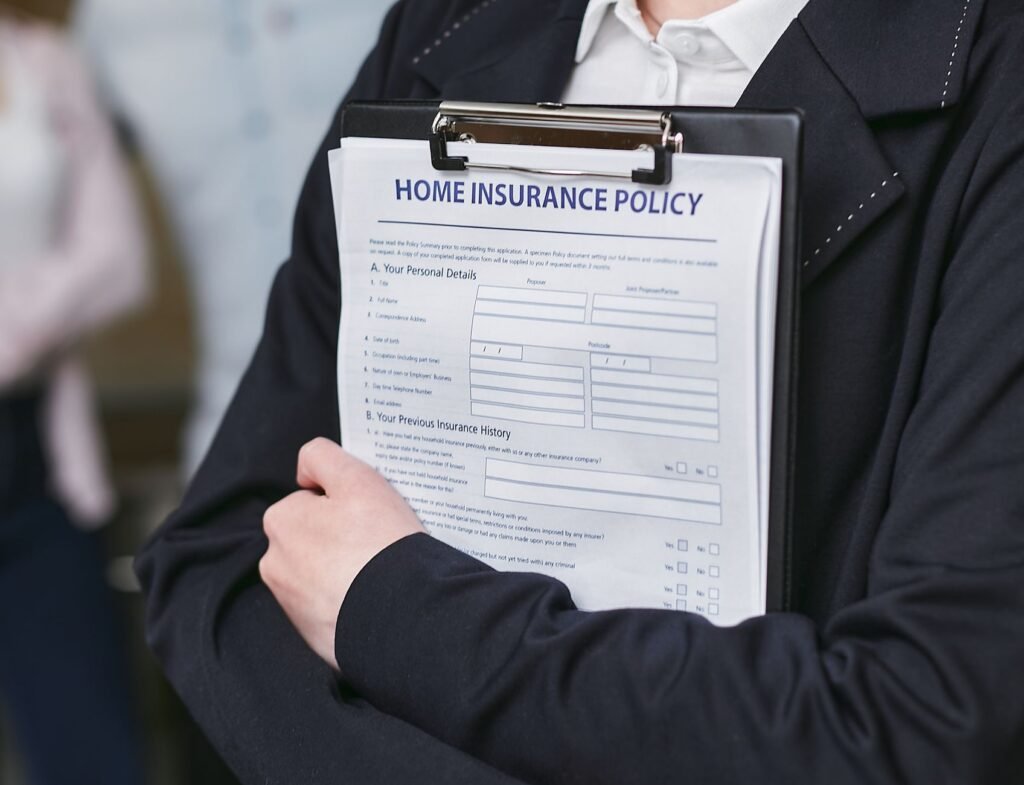 A side-by-side comparison of online insurance quotes versus traditional insurance agents. — lower car insurance premiums…