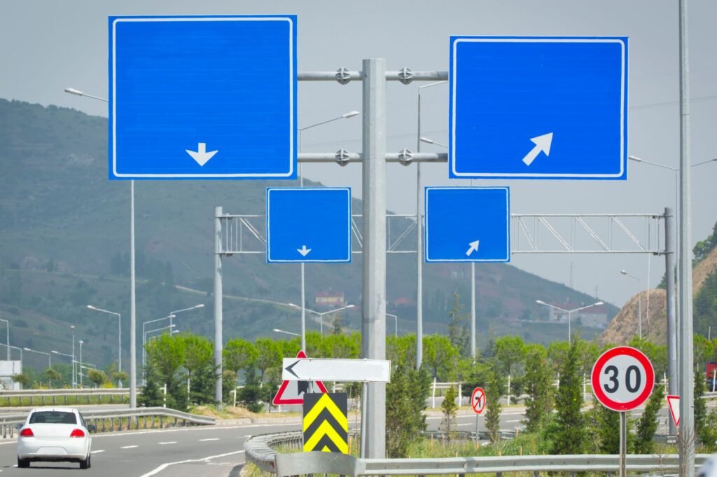 A visual guide on ways to maintain a clean driving record. — Nevada driving record insurance rates