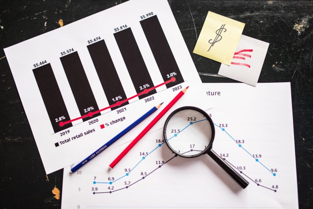 An infographic illustrating factors affecting car insurance rates in Nevada — Nevada car insurance companies