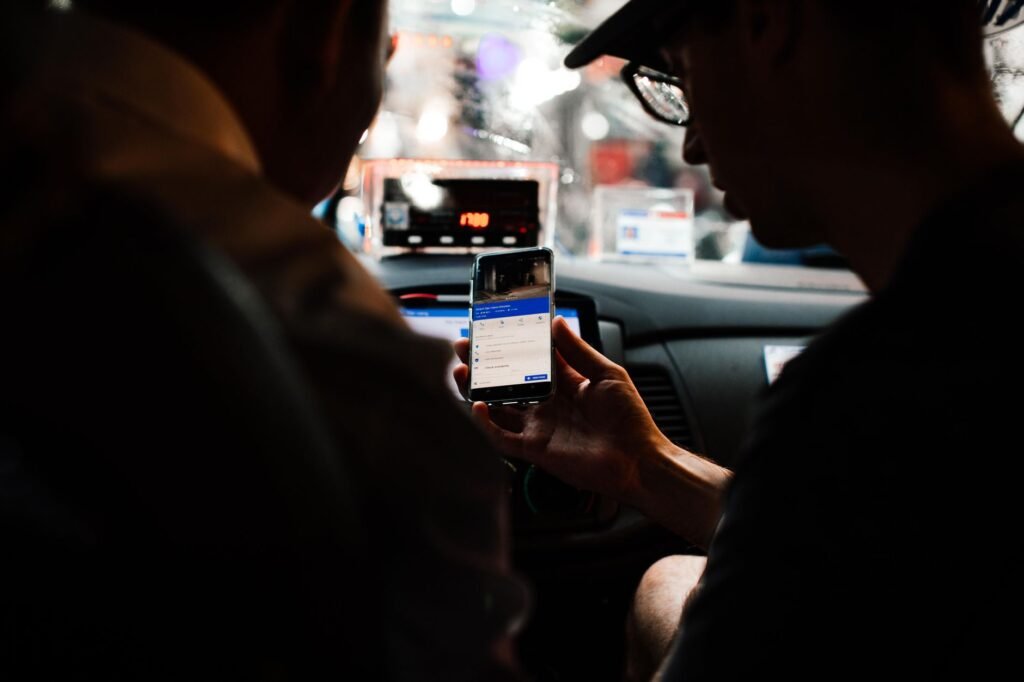 A visual representation of personal vs commercial coverage for rideshare drivers — Nevada rideshare insurance laws